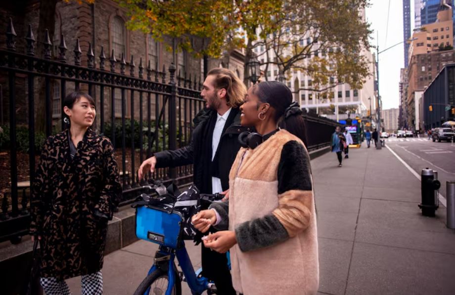 Shooting the Social Landscape of Austerity Britain